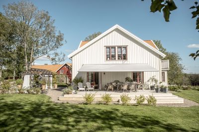 Utvendig screens montert på bolig
