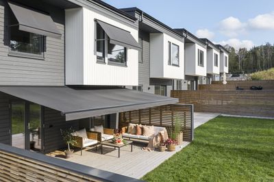 Solskjerming på terrasse